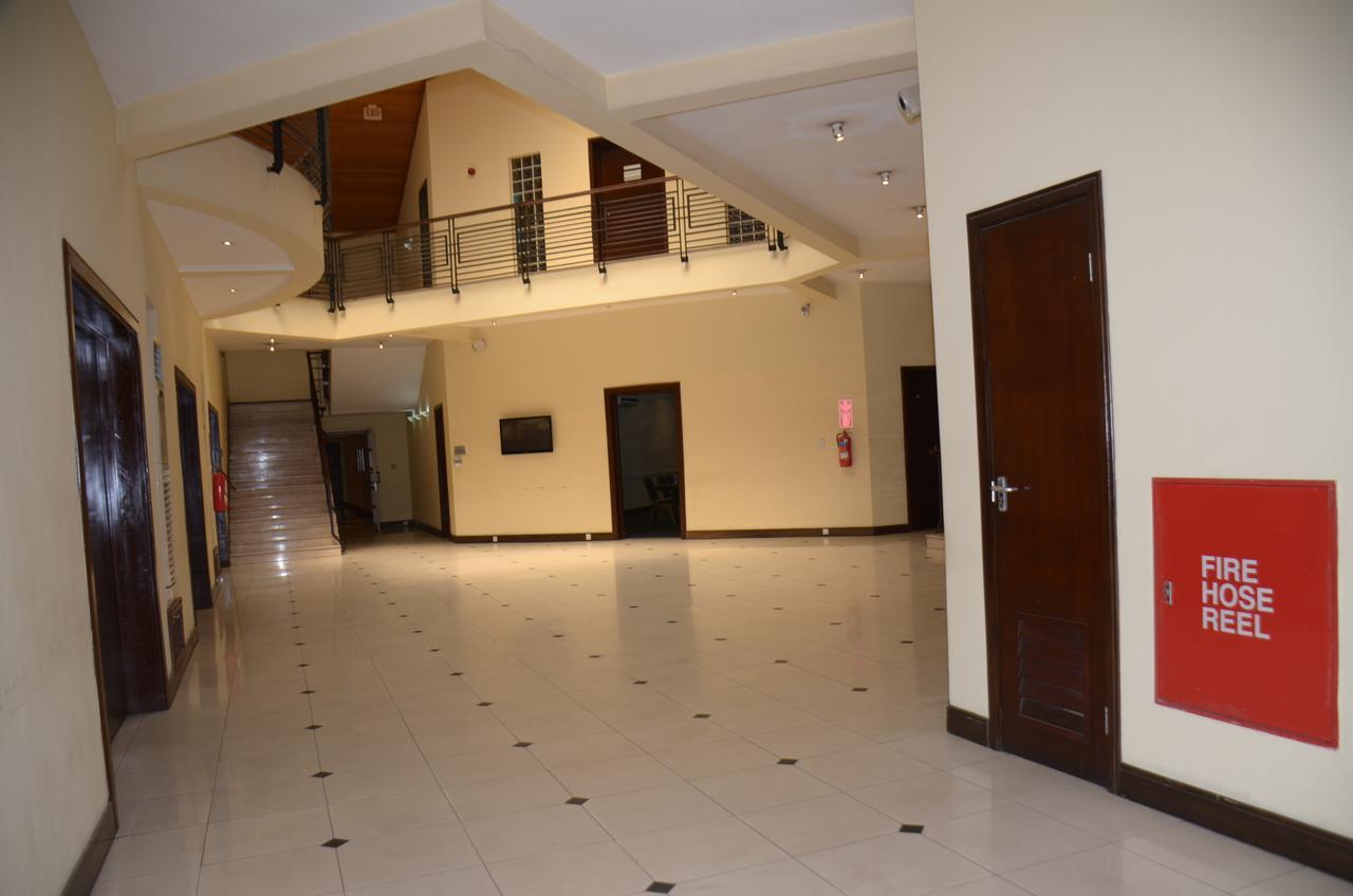 Oakwood Park Hotel Лекки Экстерьер фото