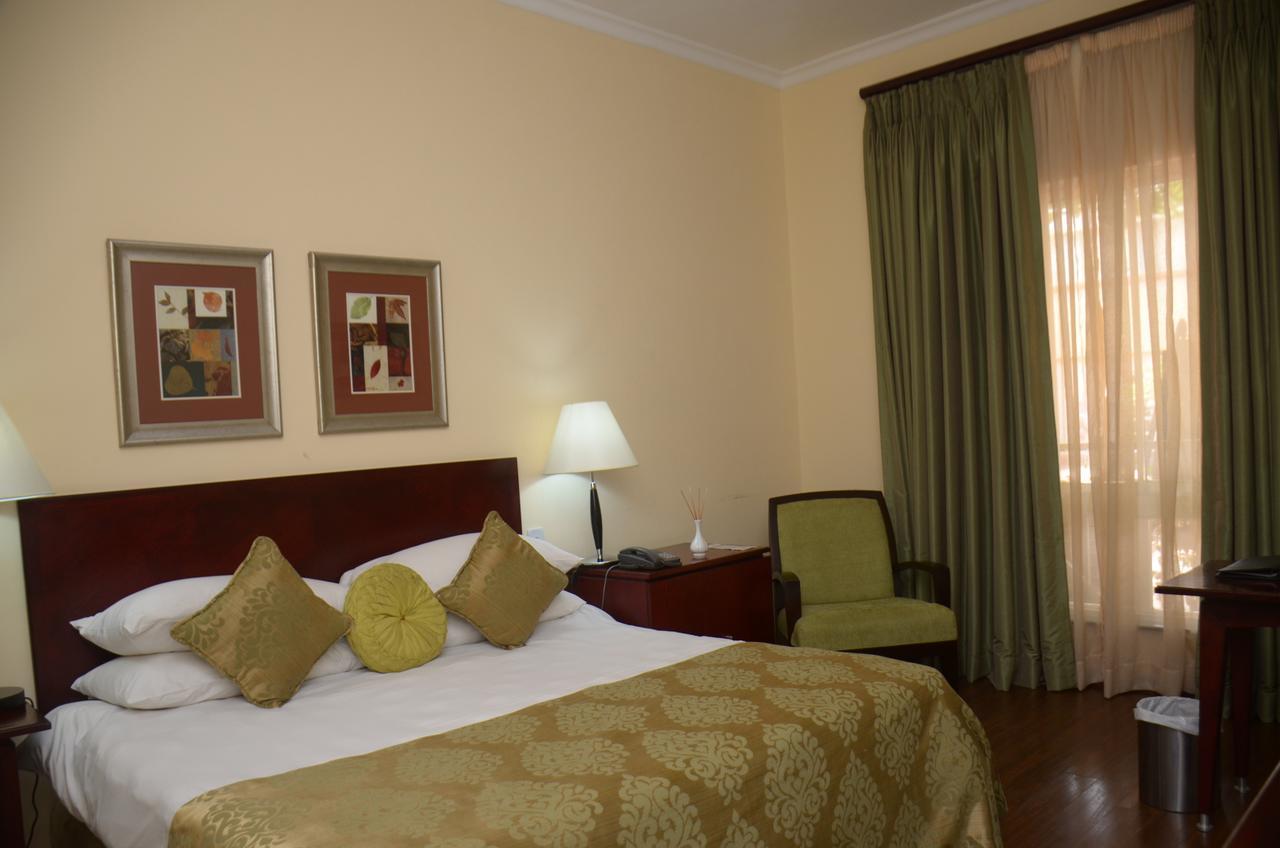 Oakwood Park Hotel Лекки Экстерьер фото